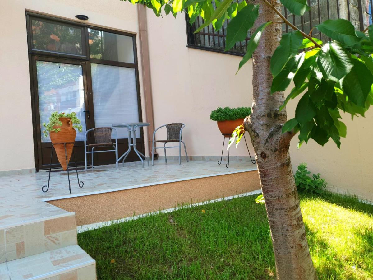 Nilena apartmani Semendria Exterior foto