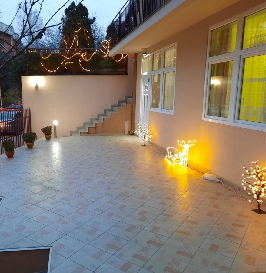 Nilena apartmani Semendria Exterior foto
