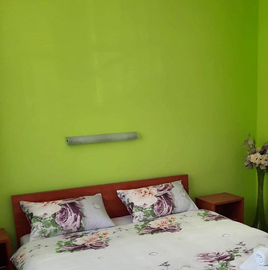 Nilena apartmani Semendria Exterior foto